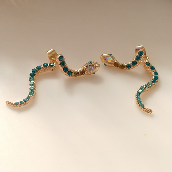 Betsey Johnson Cobra Snake Dangle Jacket Earrings - Picture 3 of 8